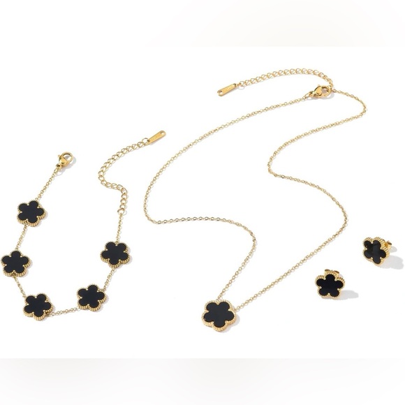Chic Black and Gold Floral Necklace Set - Picture 4 of 5
